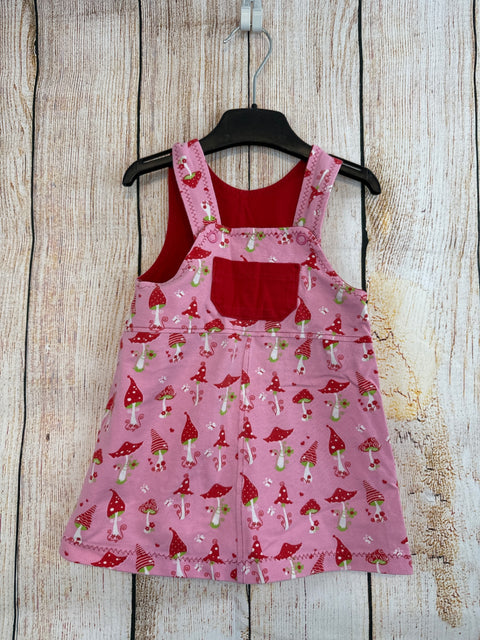 Handmade Latzkleid Rosa m. Fliegenpilzen Gr. 74/80