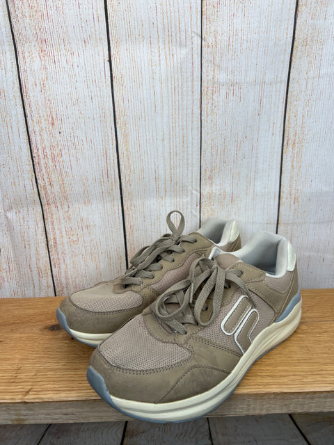 Fila Halbschuhe Beige Gr. 40