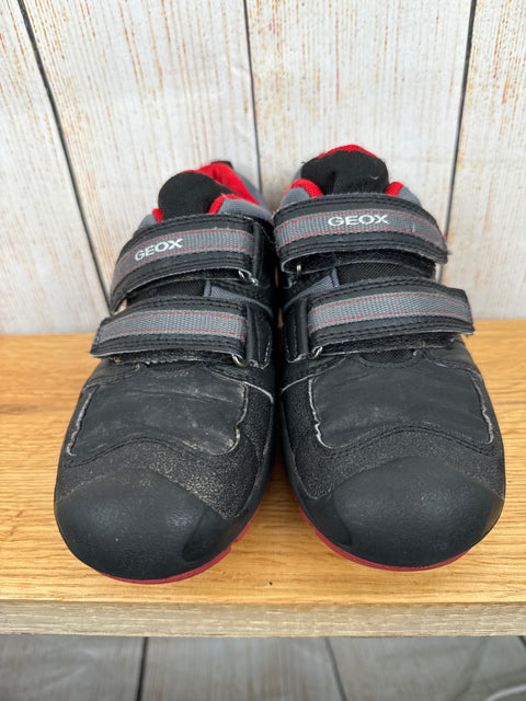 Geox Halbschuhe schwarz/ rot Gr. 35