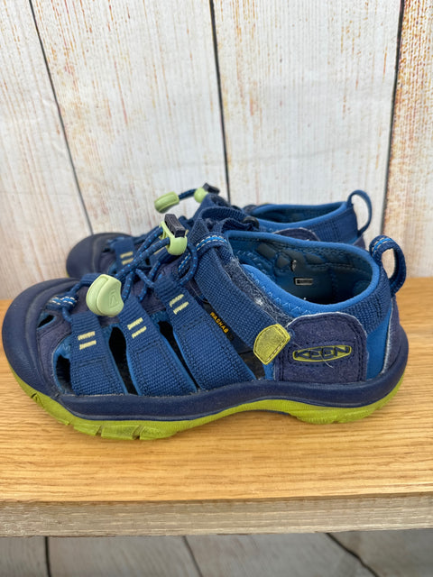 Keen Trekking Sandalen Dunkelblau Gr. 30/31